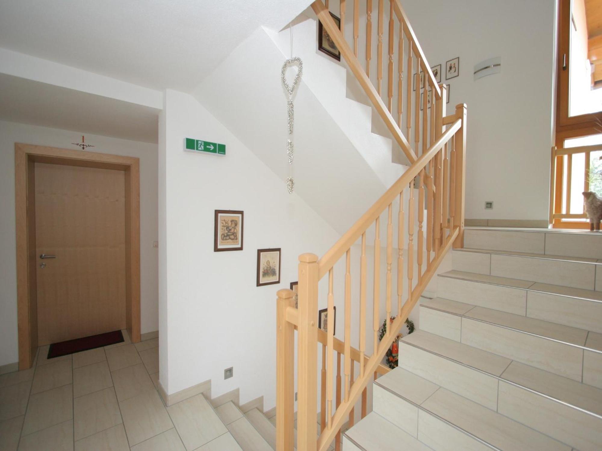 Spacious Apartment in Uderns near Ski Area Exterior foto